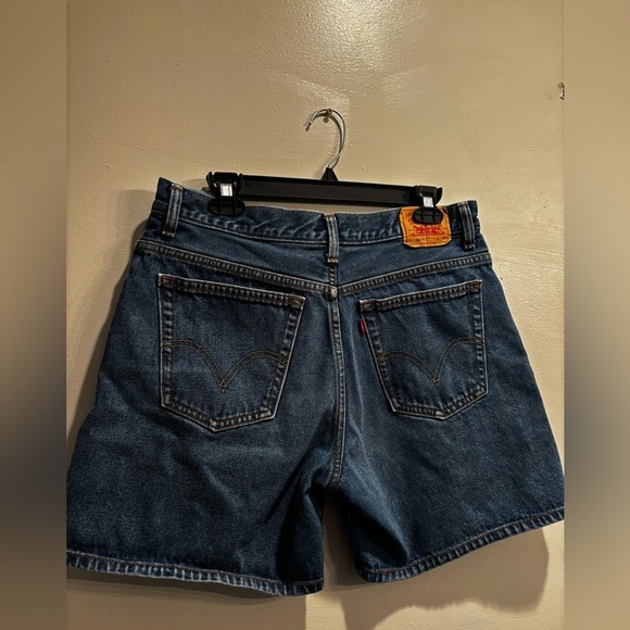 Levi's Women's Blue Jean Shorts size 14 jorts denim school classic basic 550 - Picture 2 of 12